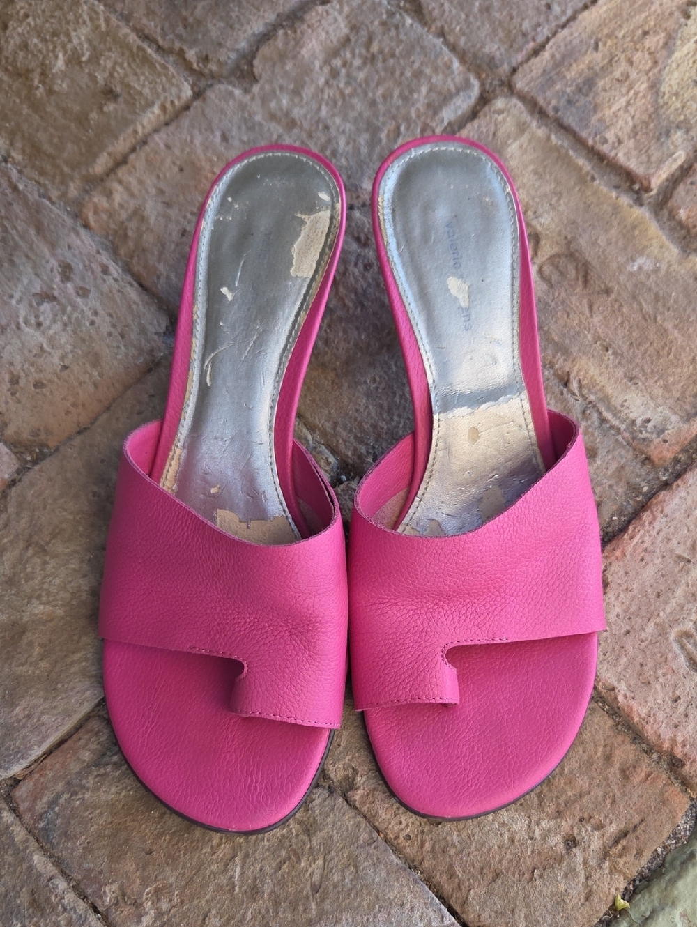 Women's Pink Slide Sandals - Stylish Open-Toe Mule Size 9.5 M